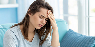 Головная боль у взрослых: когда она опасна и как ее лечить