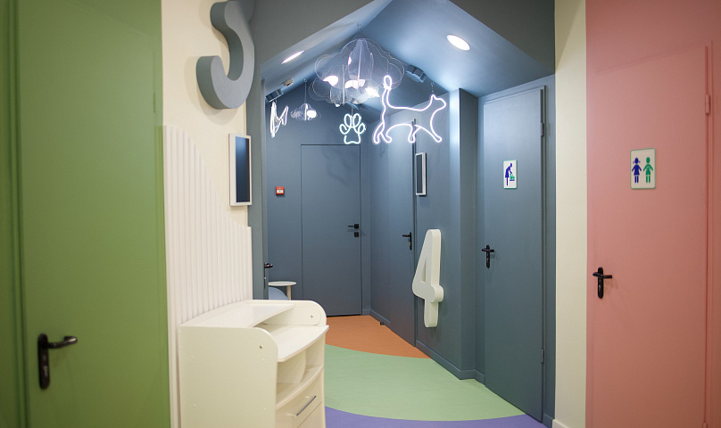 Profosmotr pediatra i specialistov v klinike Evrodon