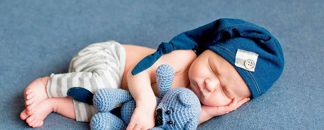 Что делать, если ребенок отказывается от груди? Причины и решения