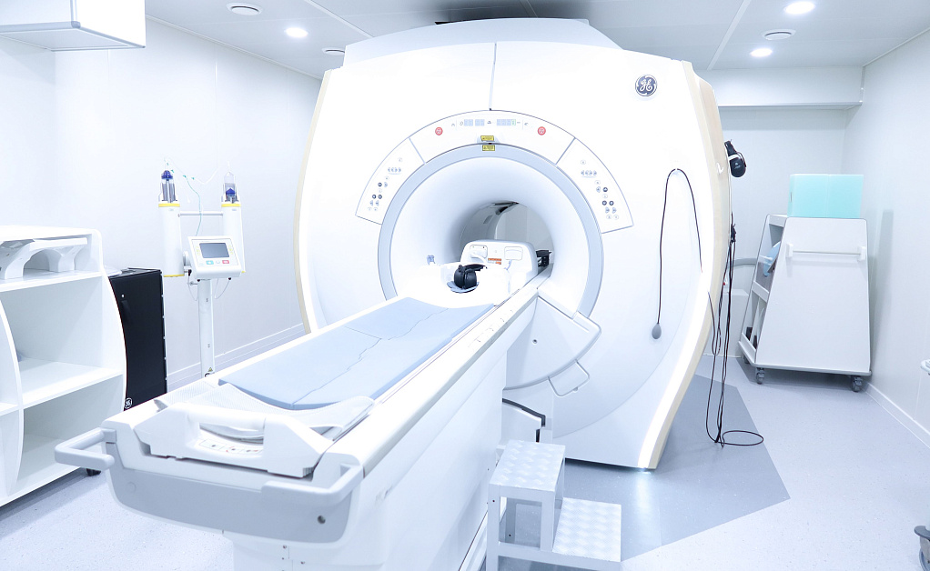 MRT myagkih tkanei v klinike Evrodon