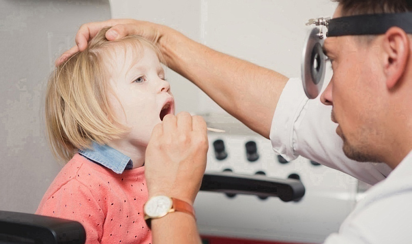 Detskii LOR v klinike Evrodon