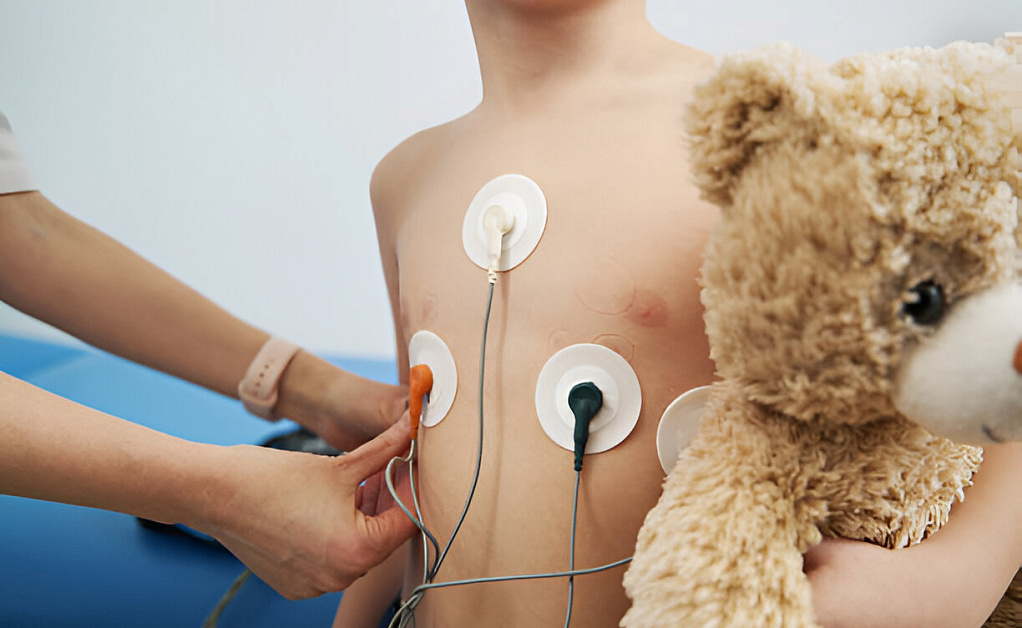 EKG dlya detei v klinike Evrodon