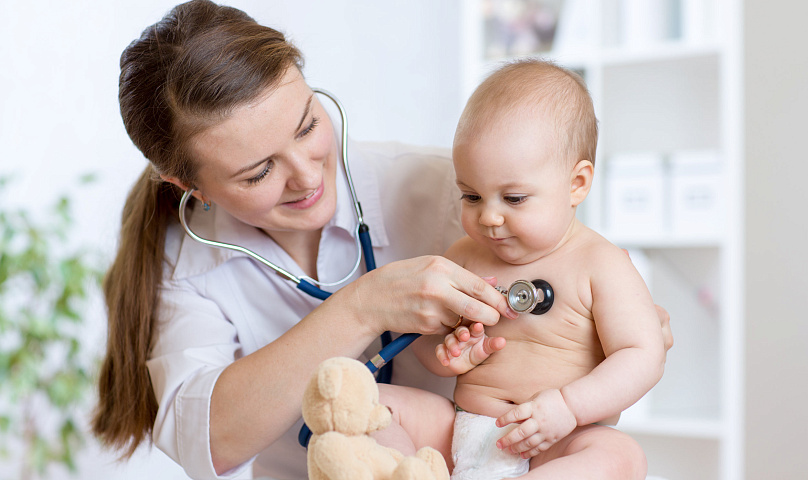 Vrach_pediatr v klinike Evrodon