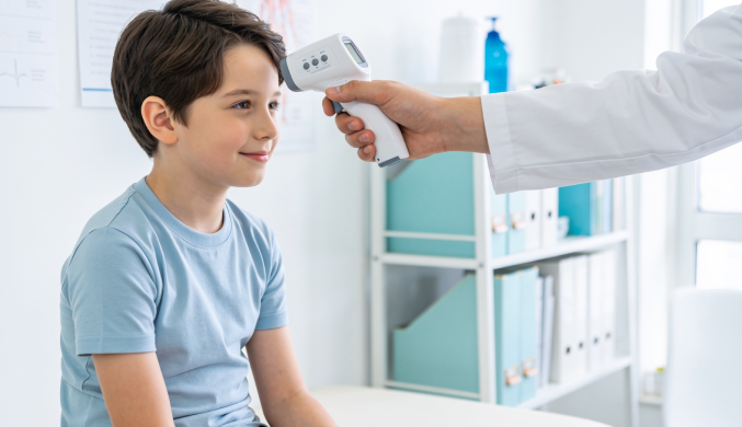 Vrach_pediatr v klinike Evrodon